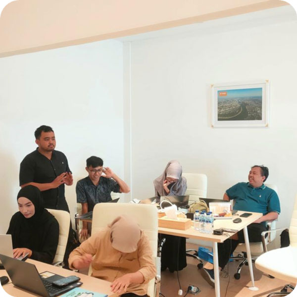 Les Privat Bahasa Inggris untuk Perusahaan Custom Course